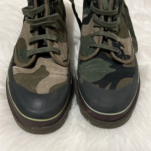 VALENTINO GARAVANI men's boot-style sneakers, Size 10 us. - Picture 11 of 12